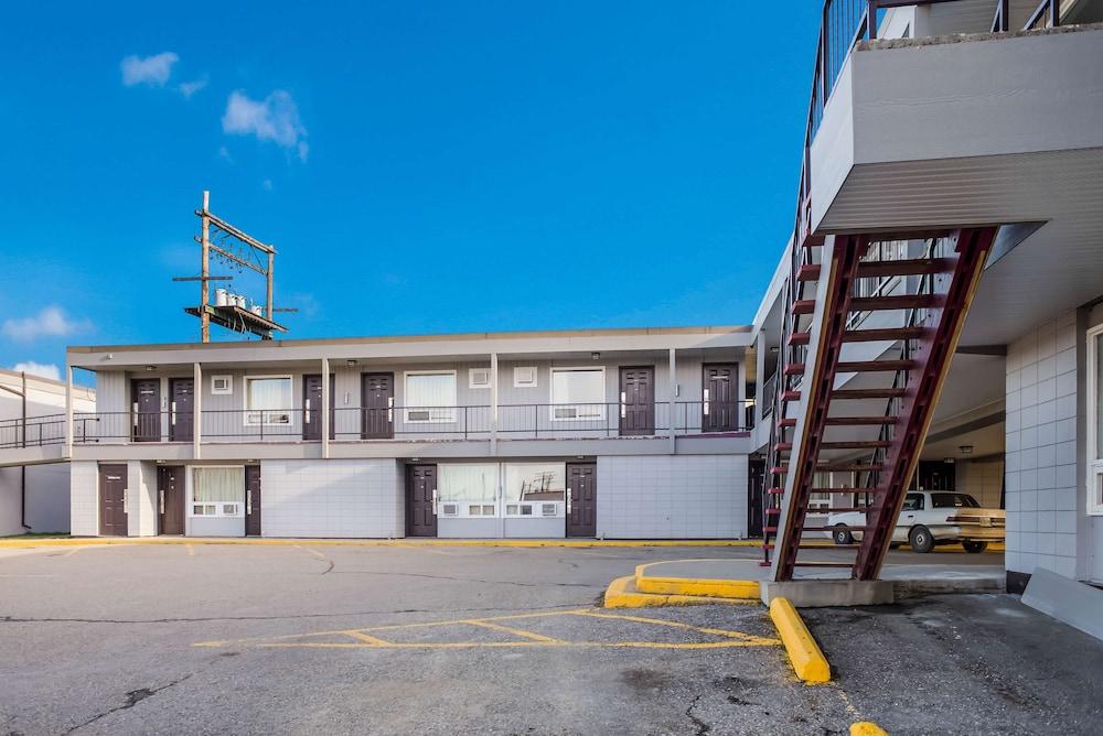 Motel 6 Fort St. John