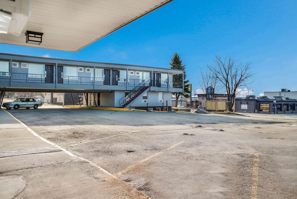 Motel 6 Fort St. John