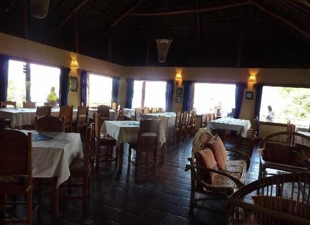 Hotel & Restaurant Bambu