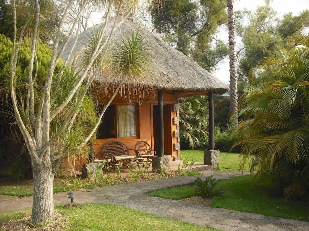 Hotel & Restaurant Bambu