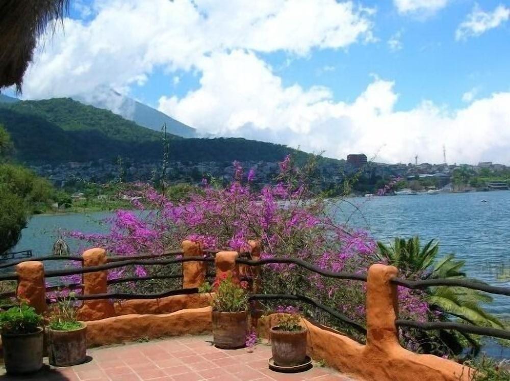 Hotel & Restaurant Bambu