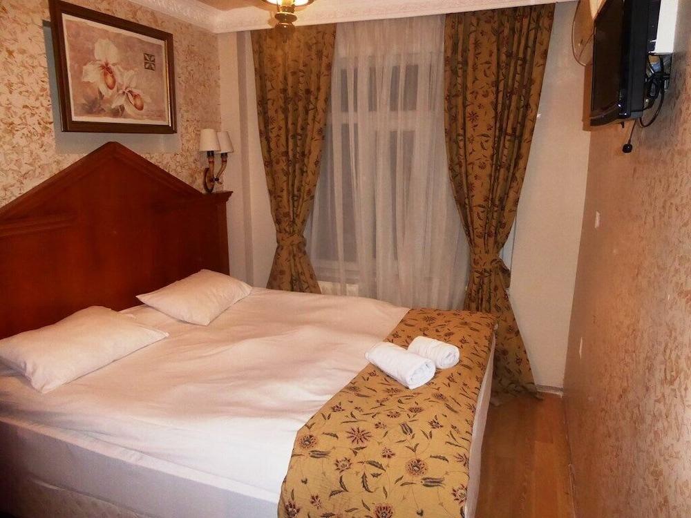 Buhara Hotel