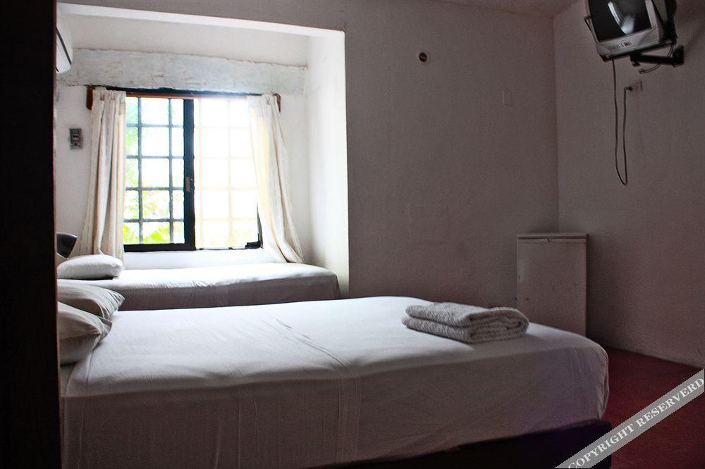 Haina Hostal