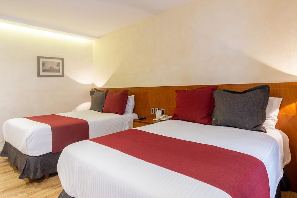 Hotel Madero