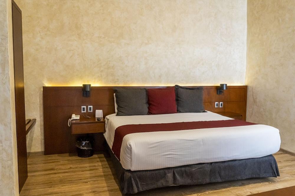 Hotel Madero