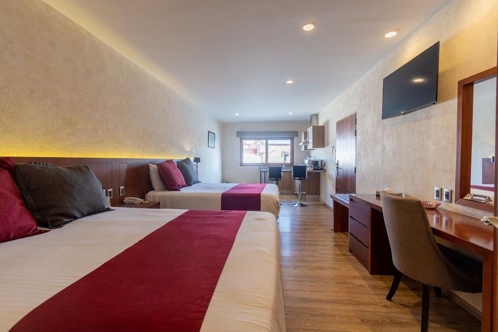 Hotel Madero