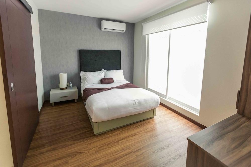 Redwood Villas Extended Stay
