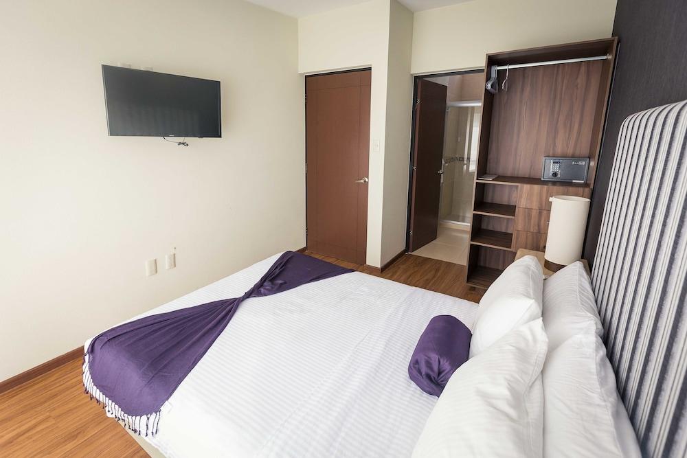 Redwood Villas Extended Stay