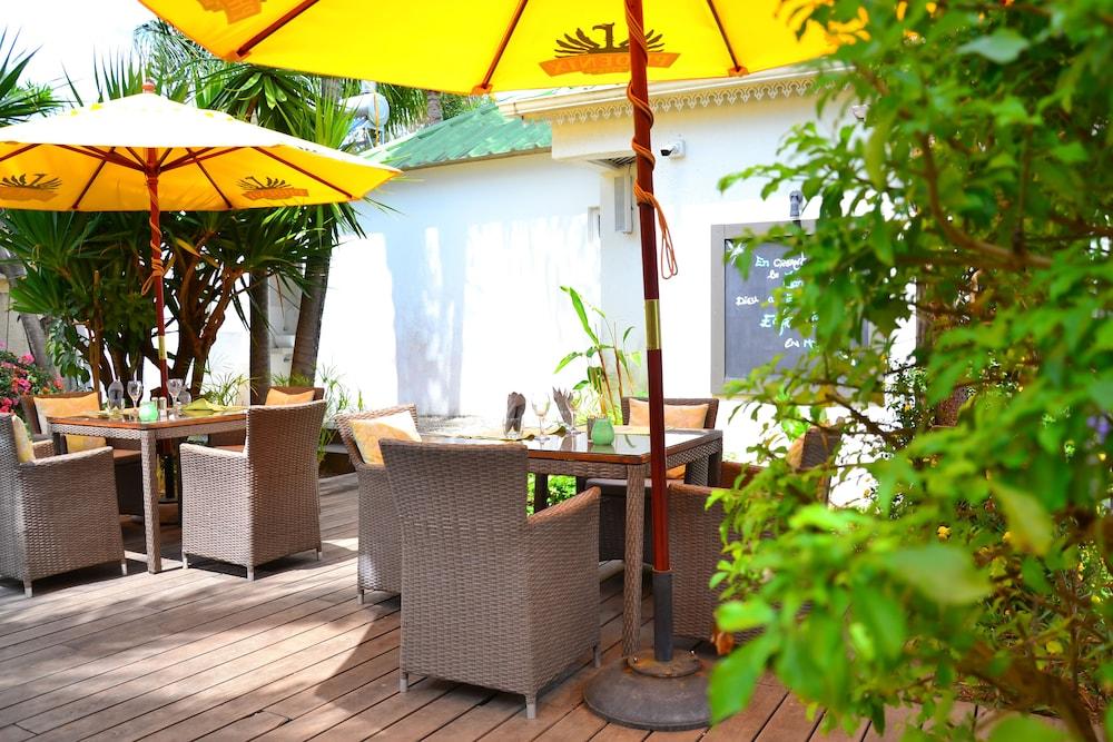 Esprit Libre Restaurant & Guest House