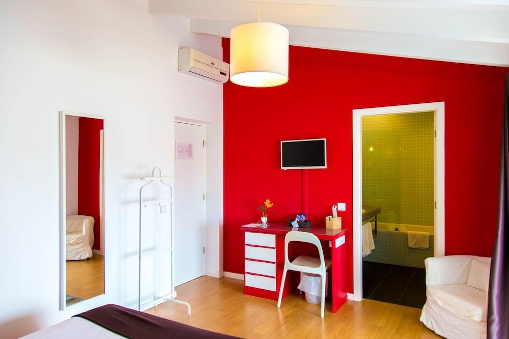 Casa Azul Sagres - Rooms & Apartments