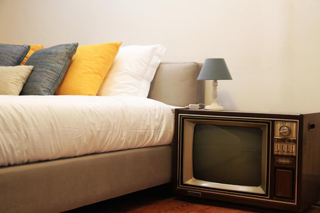 The Luggage Hostel & Suites