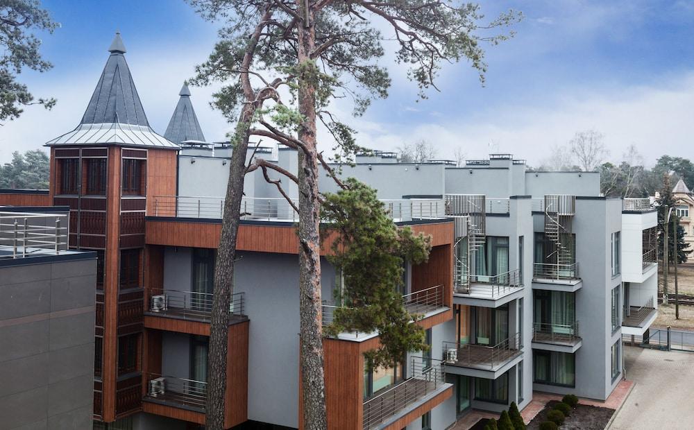 Sonia Apartments