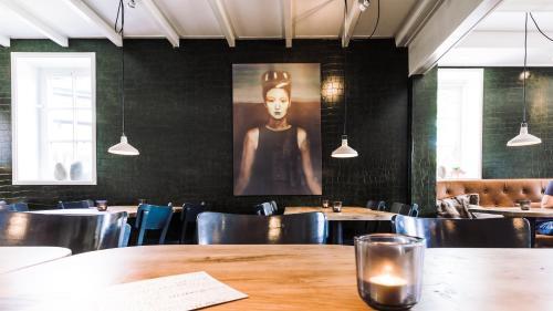 Hotel Restaurant Zee van Tijd