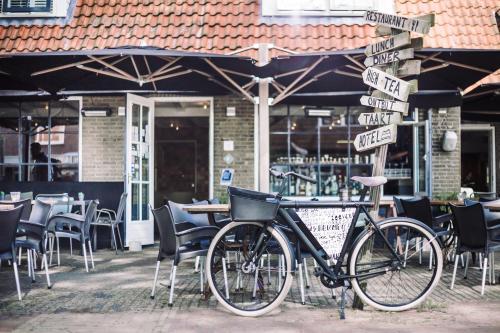 Hotel Restaurant Zee van Tijd