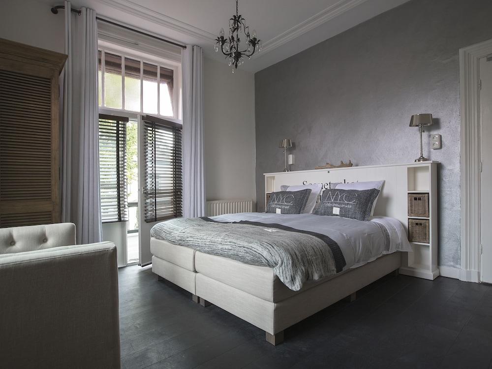 Zenzez Hotel & Lounge