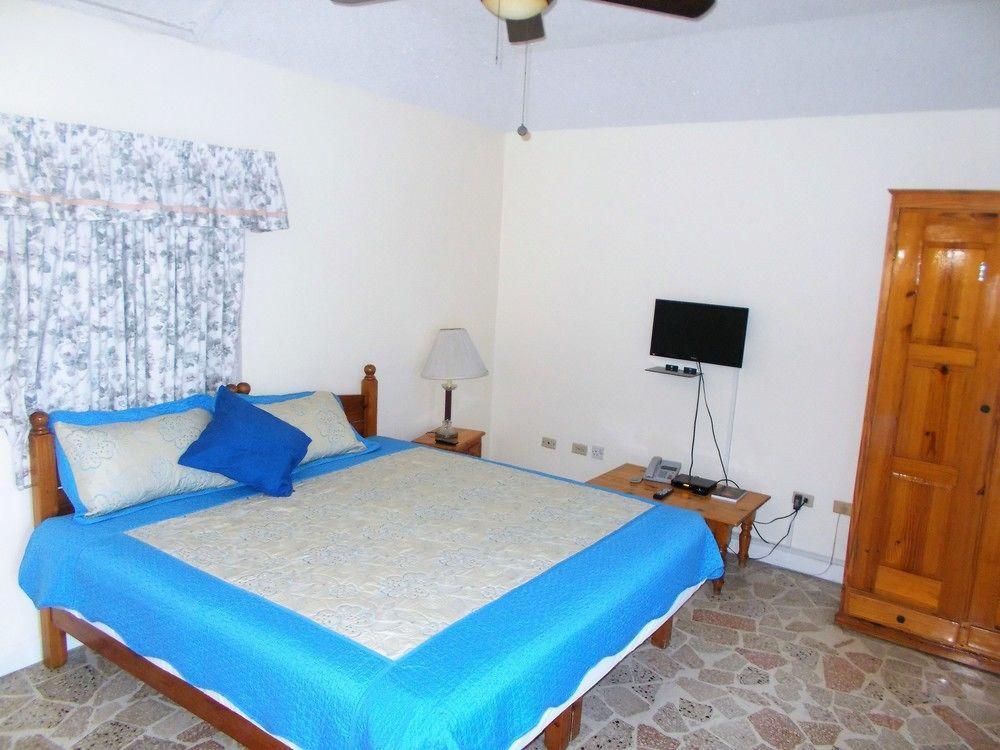 Paradise Inn