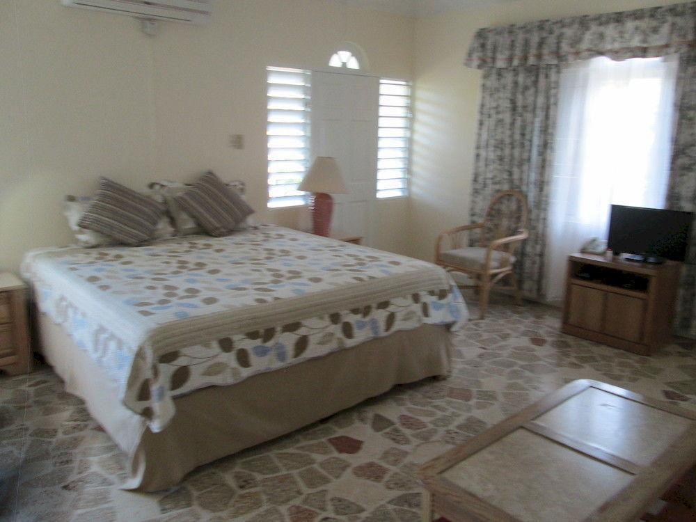 Paradise Inn