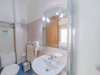Euro Guesthouse