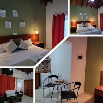 Sea Breeze Hotel