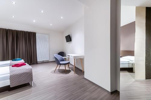 VV Hotel