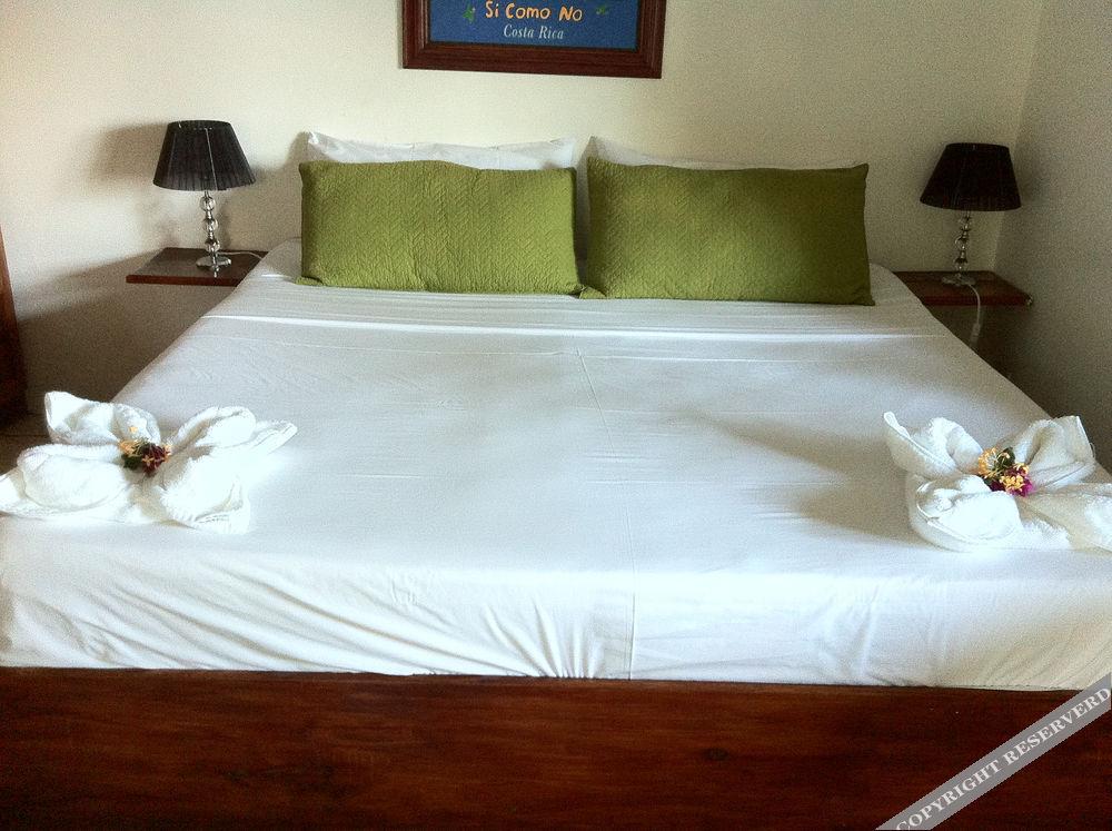 Paradise Inn