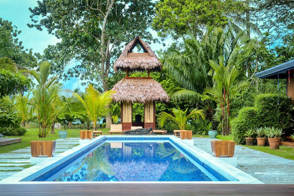 Blue Osa Yoga Retreat And Spa