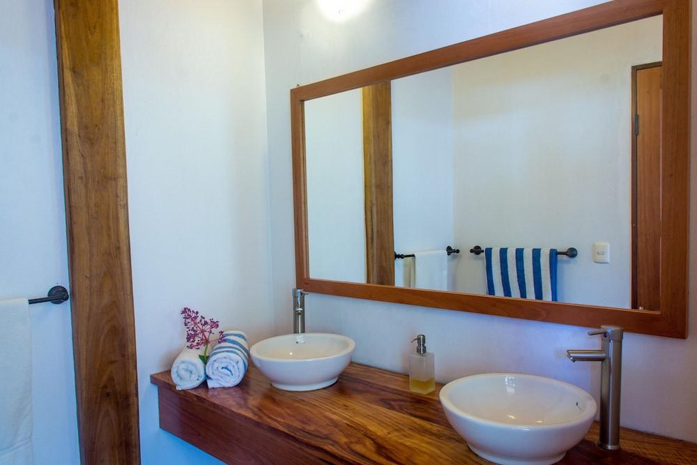 Blue Osa Yoga Retreat And Spa