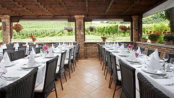 Stupnicki Dvori Winery Hotel