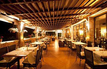 Stupnicki Dvori Winery Hotel