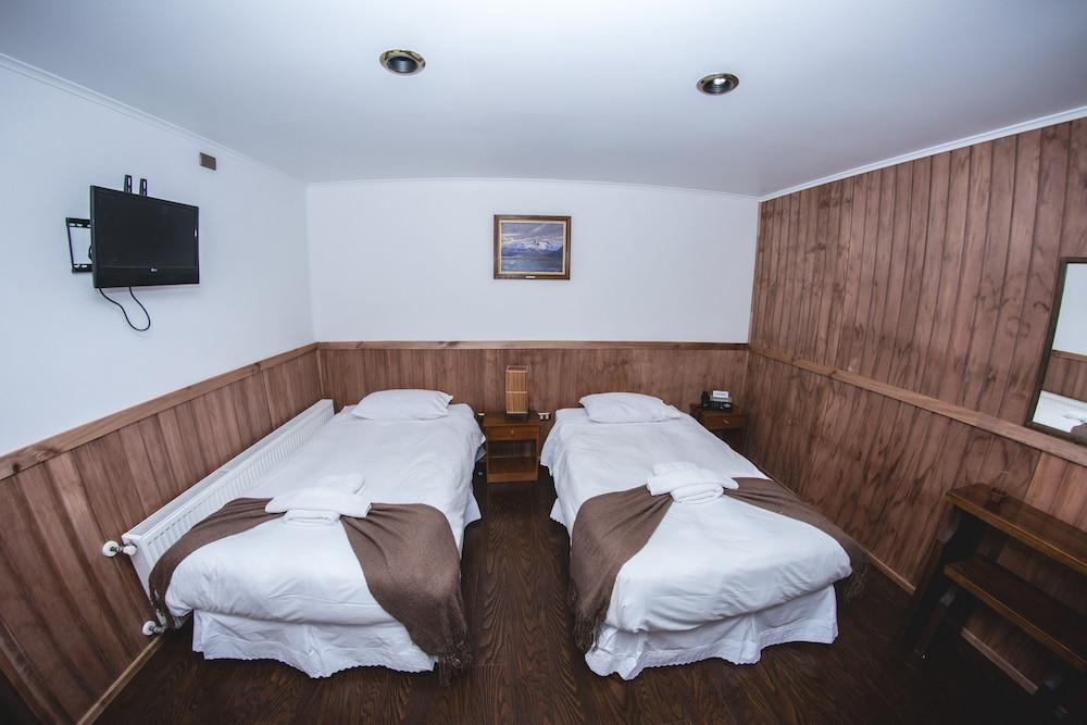 Hotel Hallef