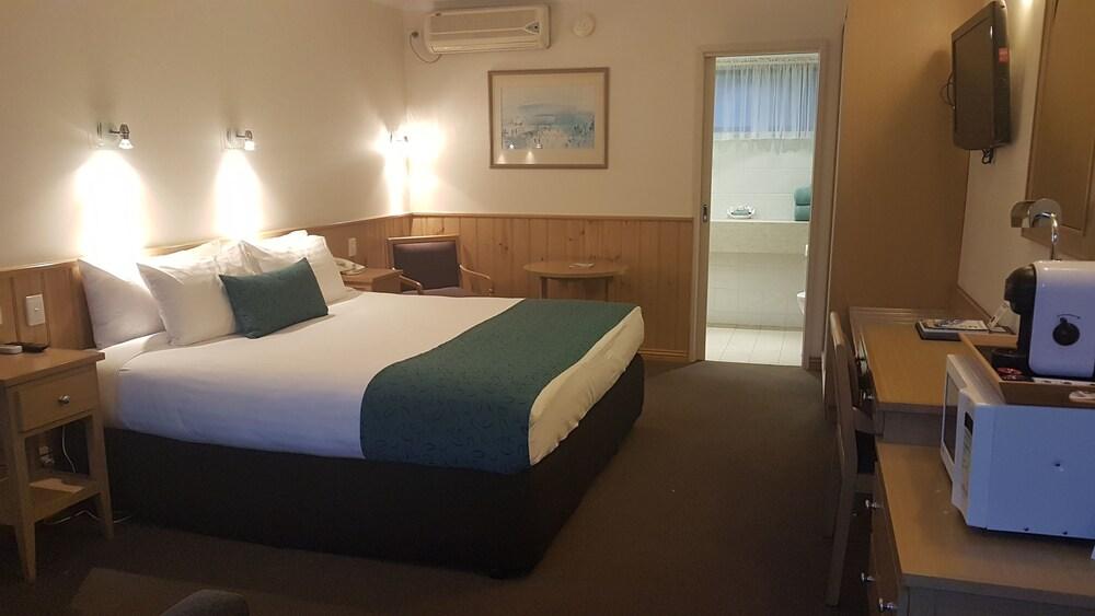 Coal Valley Motor Inn