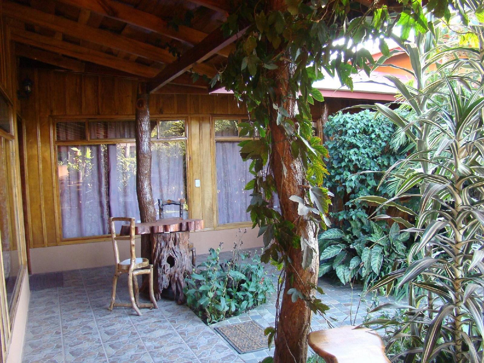 Monteverde Rustic Lodge