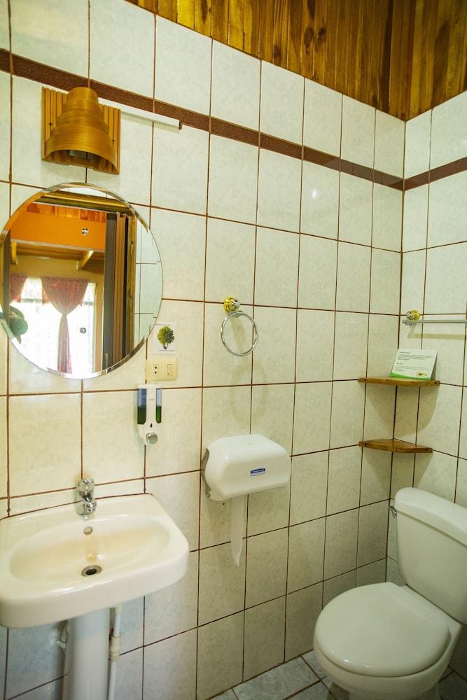 Monteverde Rustic Lodge