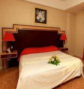 Tabriz El-Goli Pars Hotel