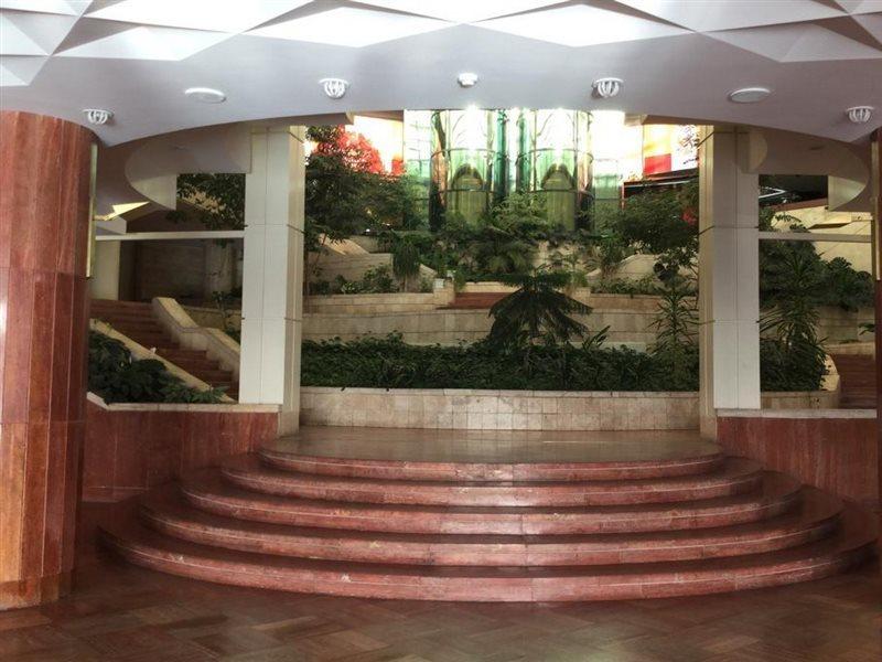 Tabriz El-Goli Pars Hotel
