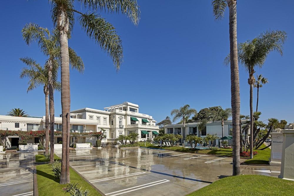 Glorietta Bay Inn