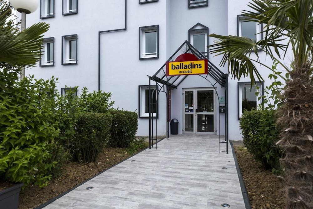 Hotel initial St-Quentin / Gauchy by balladins