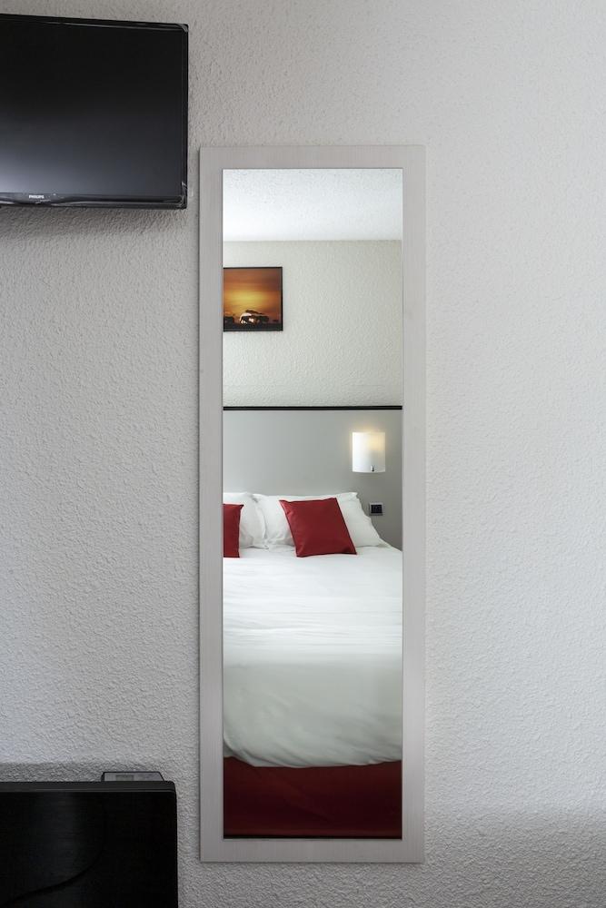 Hotel initial St-Quentin / Gauchy by balladins