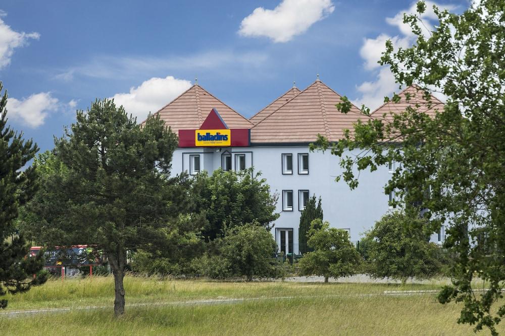 Hotel initial St-Quentin / Gauchy by balladins