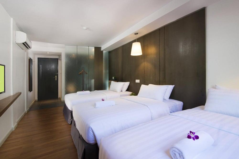 T+ Hotel Butterworth