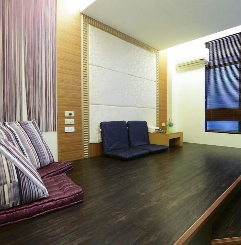 Wulai Town House (Wulai Spring Resort)