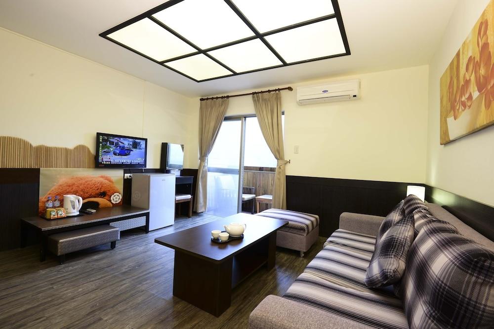 Wulai Town House (Wulai Spring Resort)