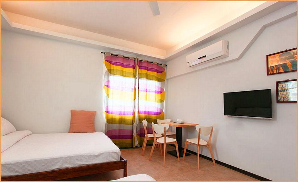 Longtian Hill B&B