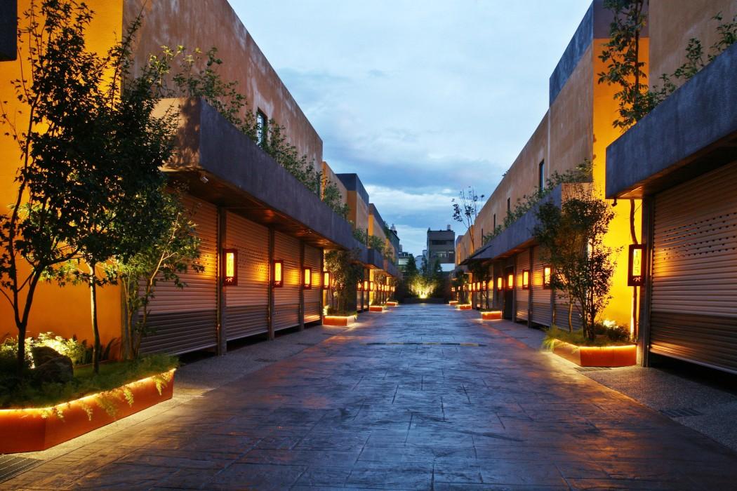 Han Guan Motel