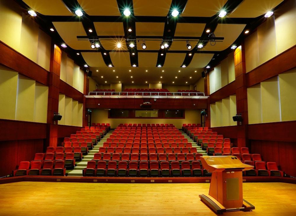 Aspire Resort