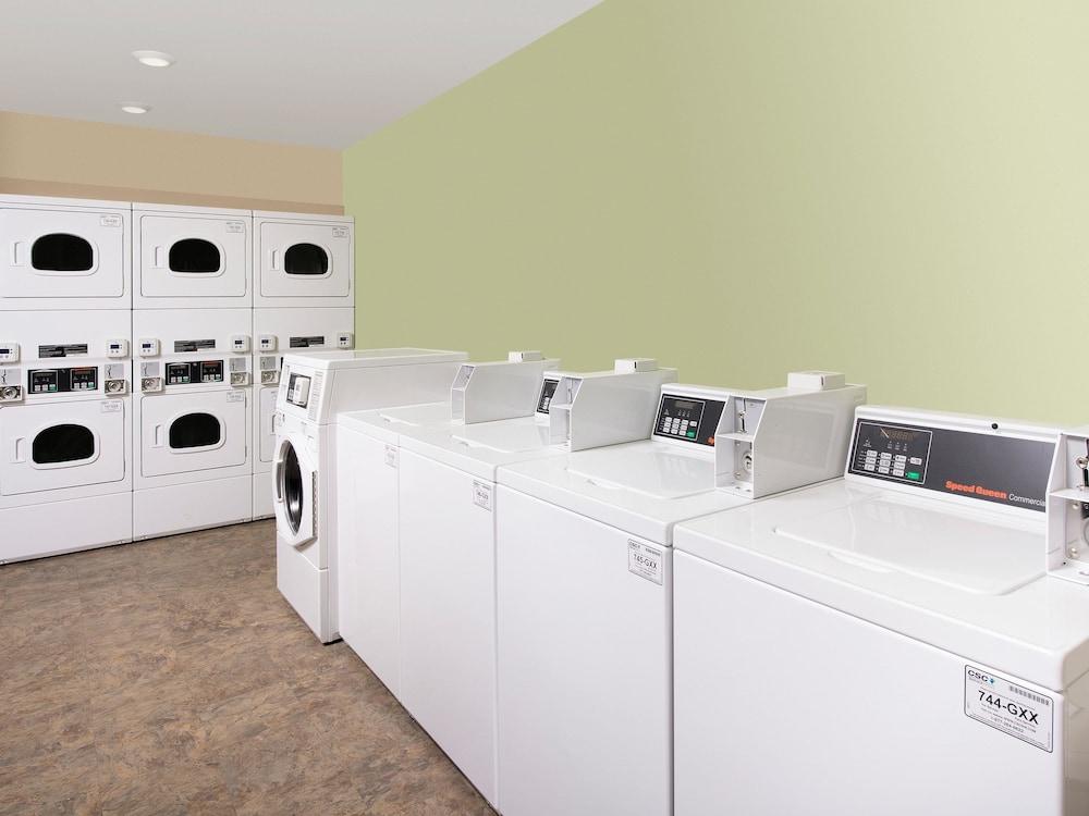 Value Place Pharr