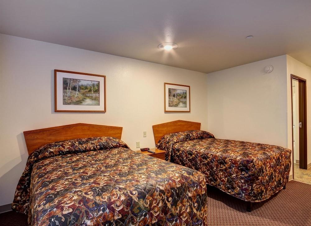Value Place Pharr