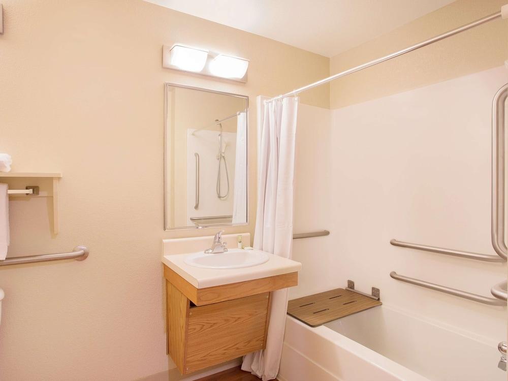 WoodSpring Suites Birmingham South
