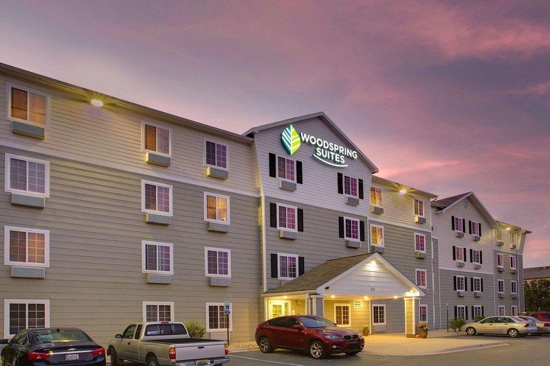 WoodSpring Suites Birmingham South