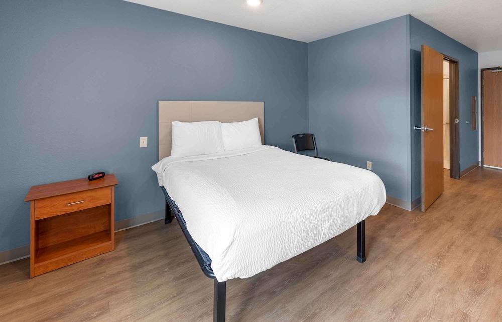 Woodspring Suites Birmingham Bessemer